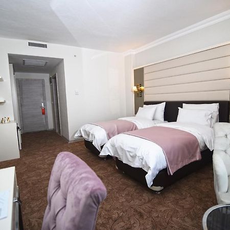 קוניה Dergah Hotel מראה חיצוני תמונה