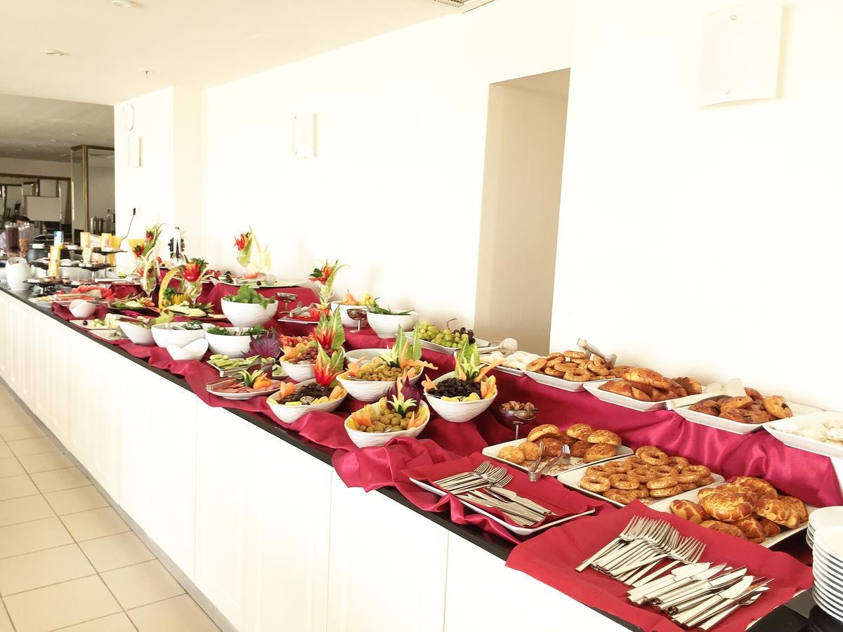 קוניה Dergah Hotel מראה חיצוני תמונה